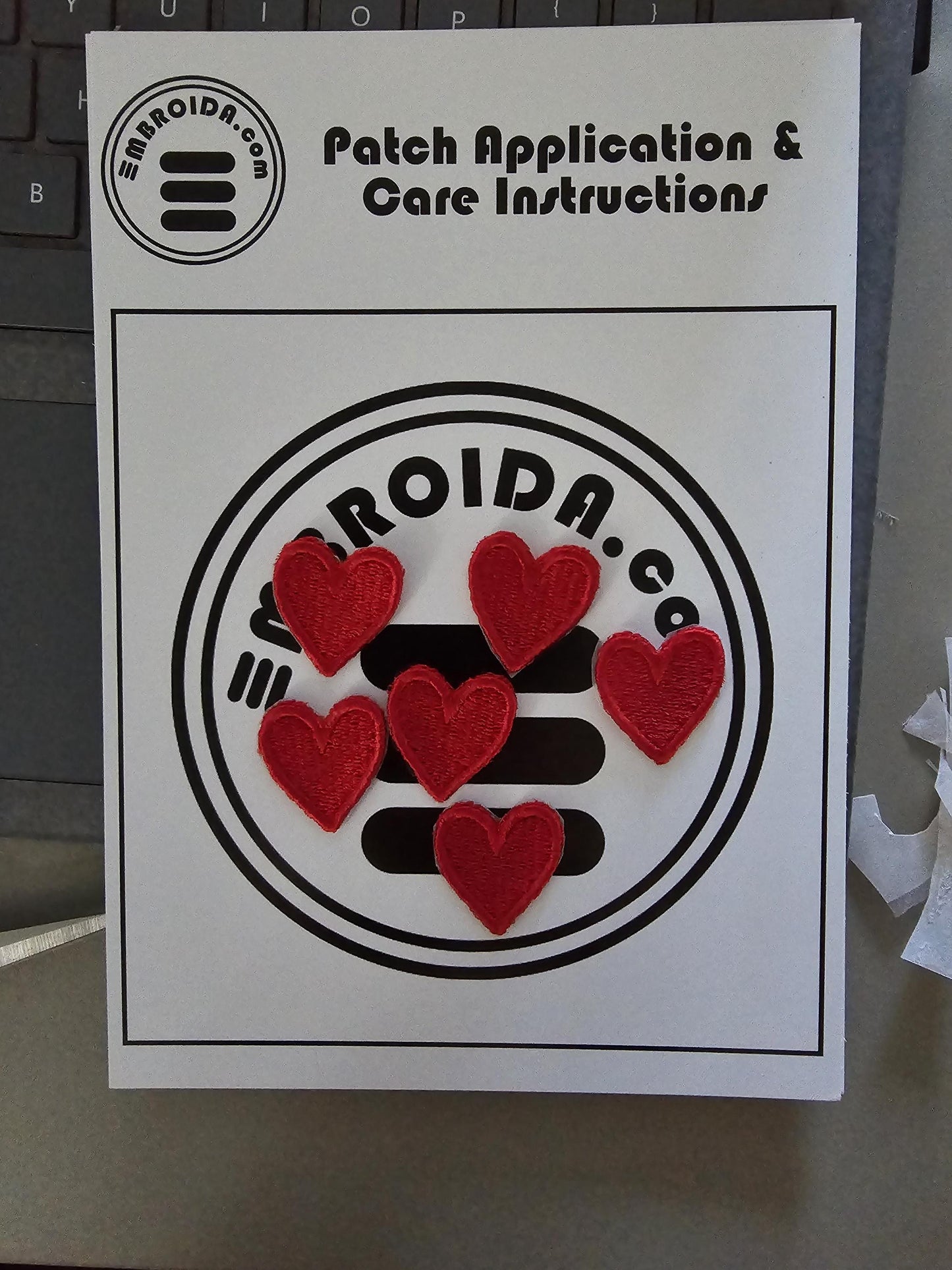 MiniMends - 5 x Heart Shape Iron-On Patches, Mini Denim Patch, Jeans Repair, Clothing Patches, UK 3.5cm x 3.5cm